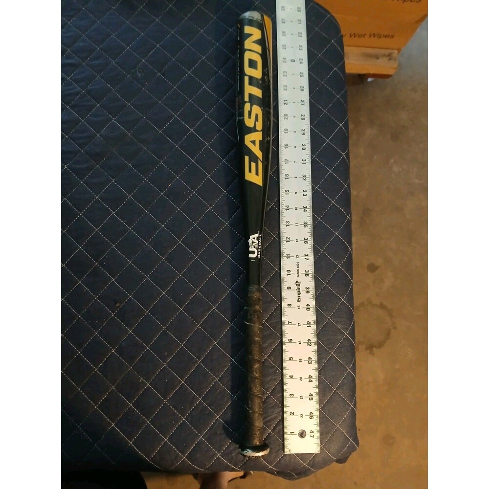 Easton Alpha Bat 26 inch 16 Oz Tb20al10